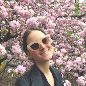 Meet your Posher, Elizabeth